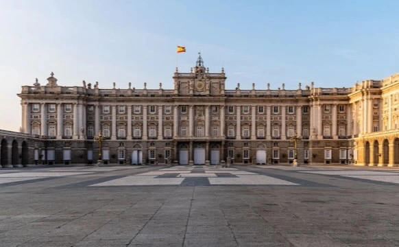 Visita el Palacio Real de Madrid. Guía turística.